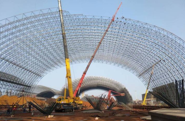 侯马浅析质料场封闭本领的特点以及利用类型